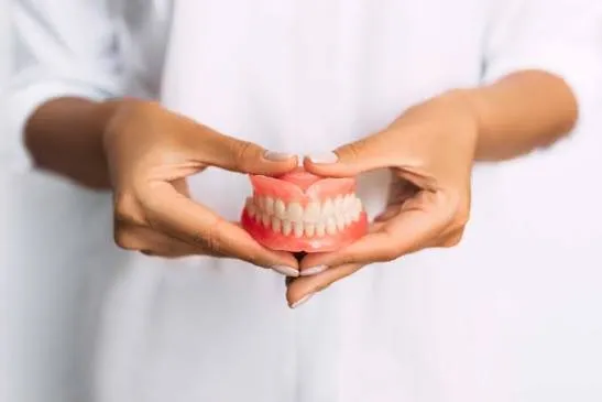 نمونه پروتز متحرک شماره 3
